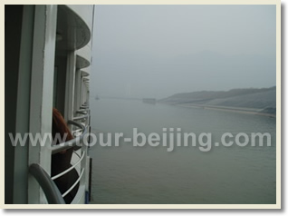 Beijing Xian Chongqing Yangtze Wuhan Guilin Shanghai 15 Day Tour